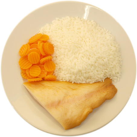Fish with a lot of rice and few carrots